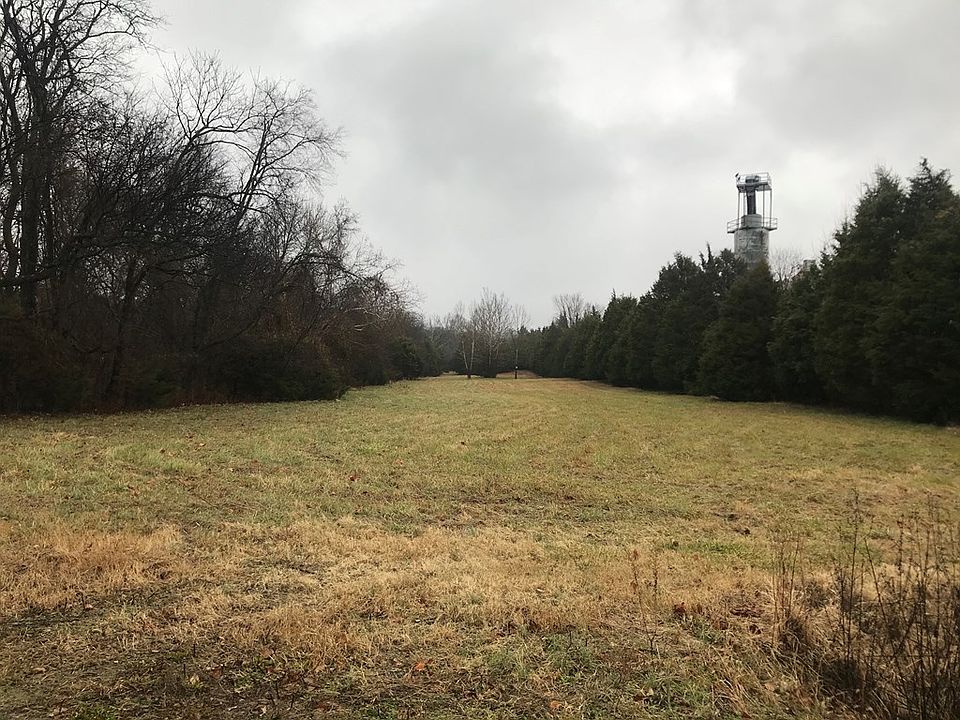 2nd image of 4850 W Jeff Davis Hwy
