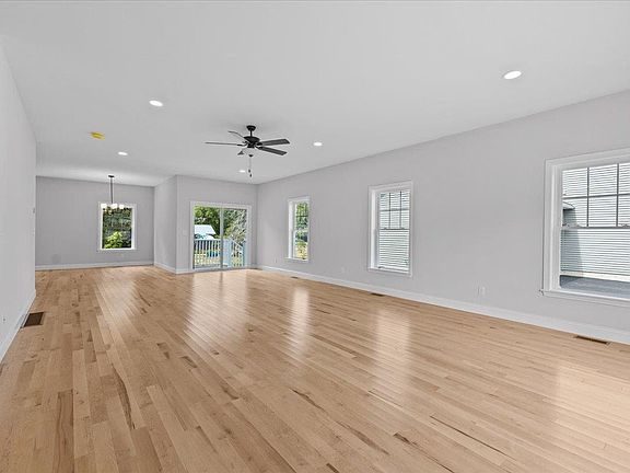 5th image of 46 Walters Way
