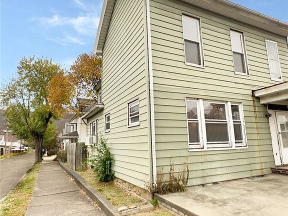 2nd image of 947 Center St