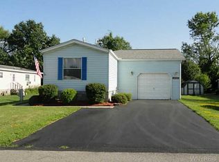 6268 Corwin Sta, Newfane, NY 14108