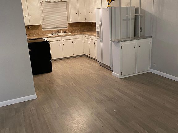5th image of 541 S 73rd East Ave