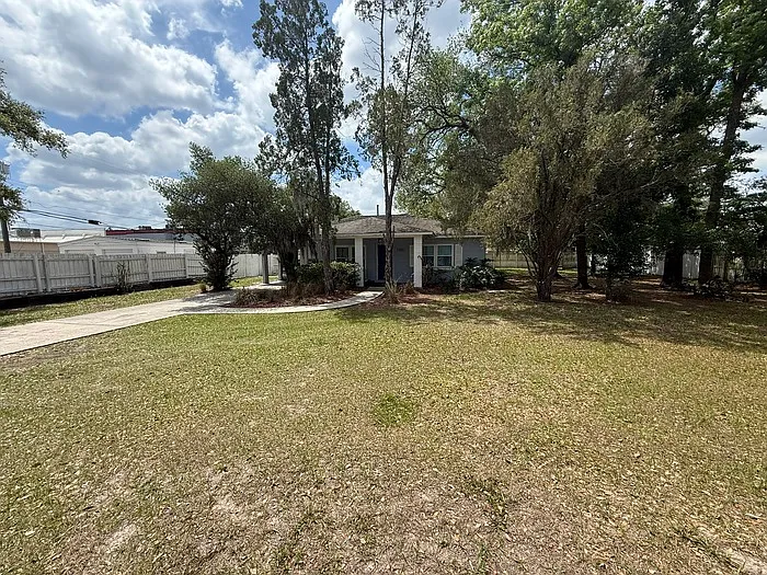 Building Photo - 5305 Whiteway Dr