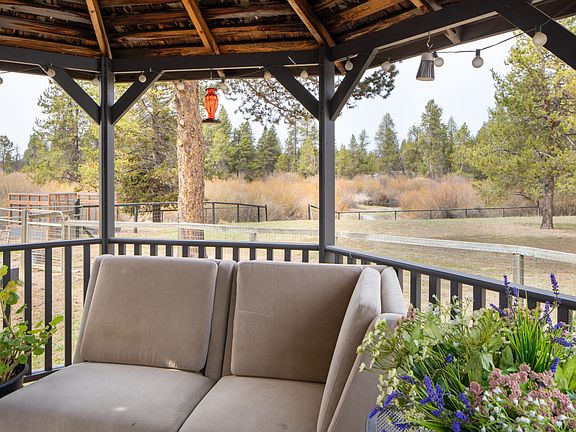 4th image of 54977 Huntington Rd