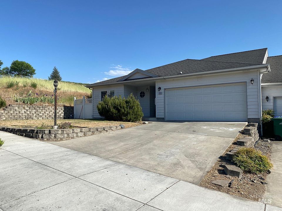 1030 18th Ave, Lewiston, ID 83501 Zillow