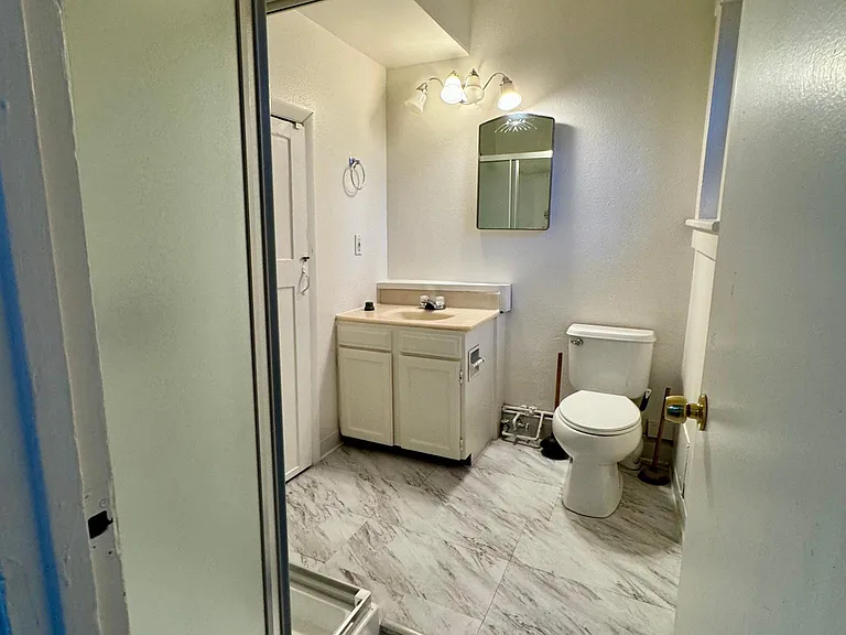 312 Ruxton Ave #1 — Photo 6