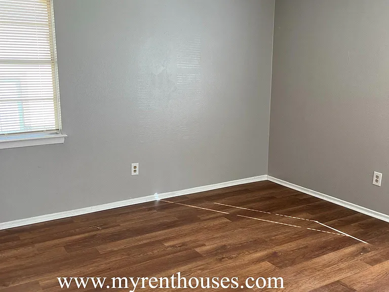 4293 Leland College Dr — Photo 11
