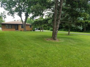 15962 Durand Ave, Union Grove, WI 53182