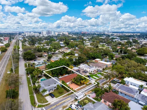 254 SW 4th St, Dania Beach, FL 33004