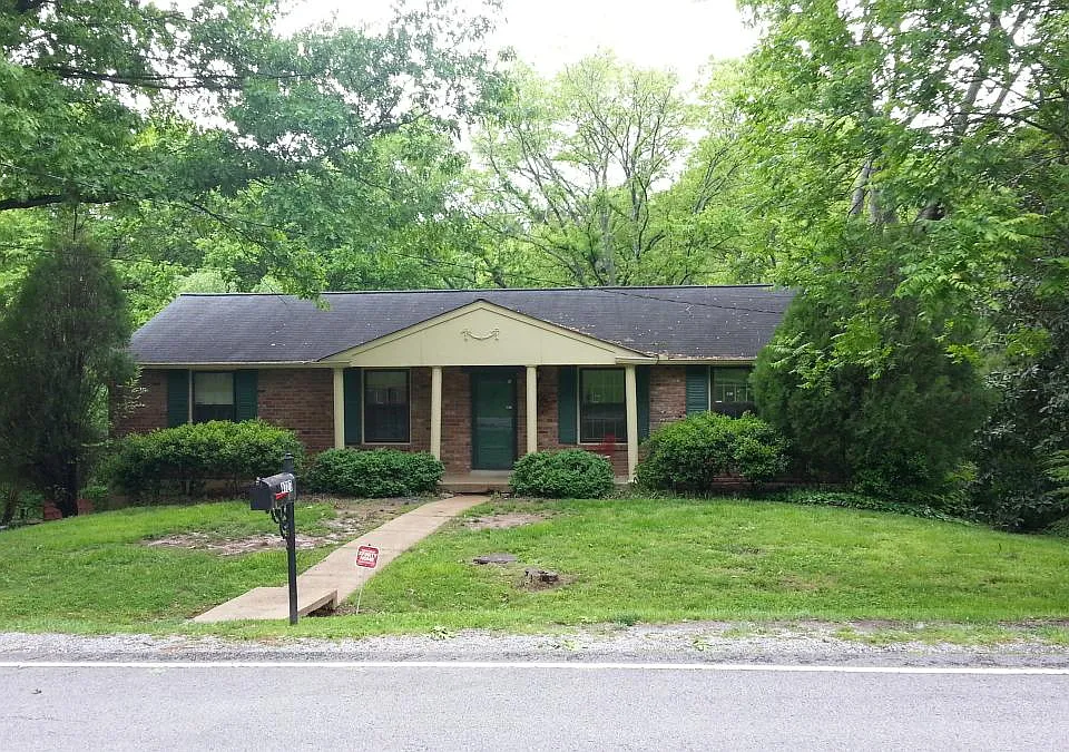 4727 Abbay Dr