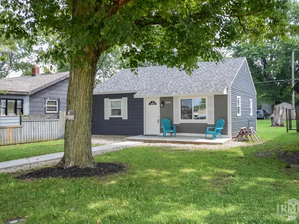 2414 S Vine St, Muncie, IN 47302