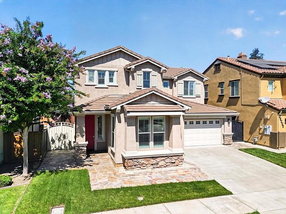 2nd image of 17021 Tulip Tree Way