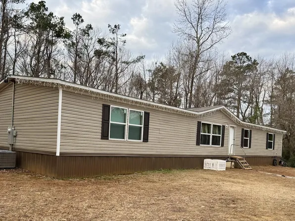 362 Ellison Rd, Mantee, MS 39751