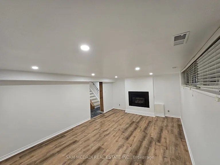 2588 Lundigan Dr #BASEMENT — Photo 21