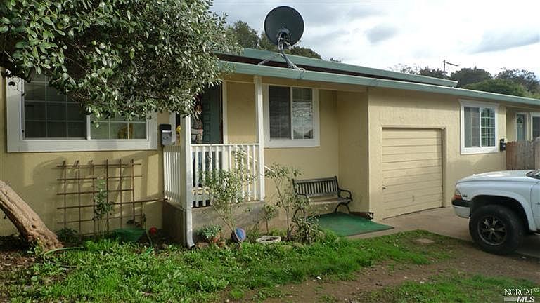 2nd image of 4390 Montgomery Dr