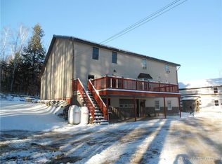 109 Rollins Ridge Rd, Dixfield, ME 04224