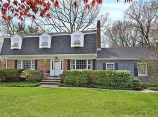 271 Long Meadow Rd, Kinnelon, NJ 07405