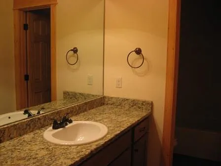 1029 Forestglen Dr — Photo 14