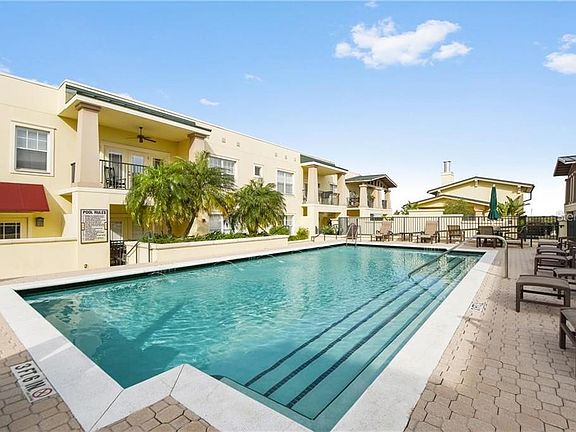 5th image of 2305 Edgewater Dr APT 1305