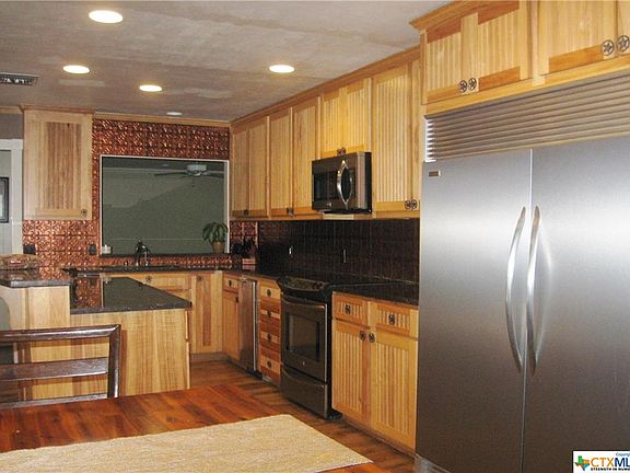4th image of 1733 Driftwood Dr