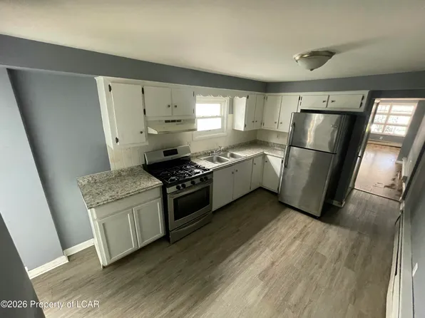 68 Luzerne St, Hanover Township, PA 18706