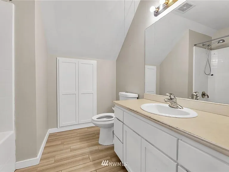 8024 150th St SE — Photo 6