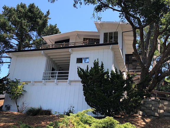 3rd image of 313 Bowen Ave