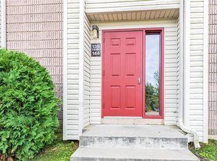 143 Burgundy Hill Ln #143, Middletown, CT 06457