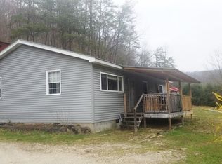 83 Smith Branch Rd, Wayne, WV 25570