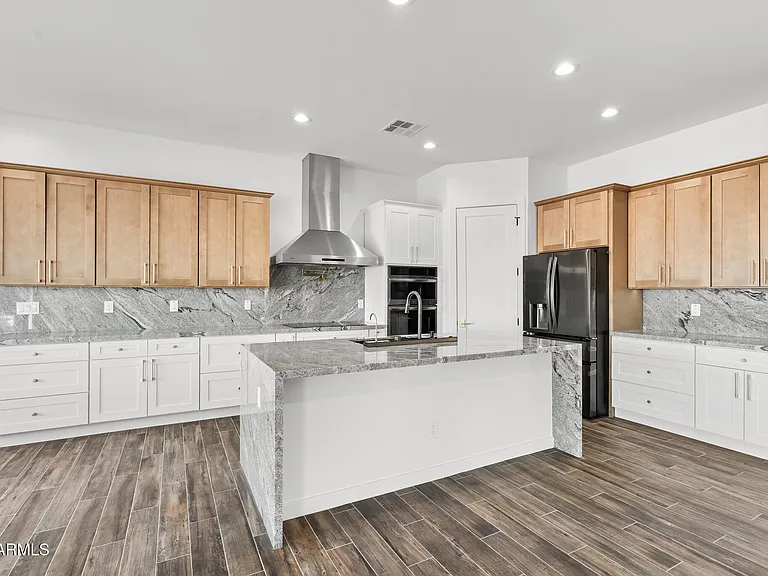 22926 W La Mirada Dr — Photo 44