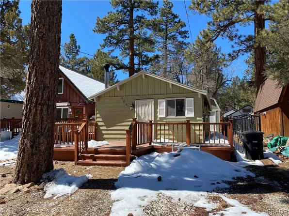 602 Maple Ln, Sugarloaf, CA 92386