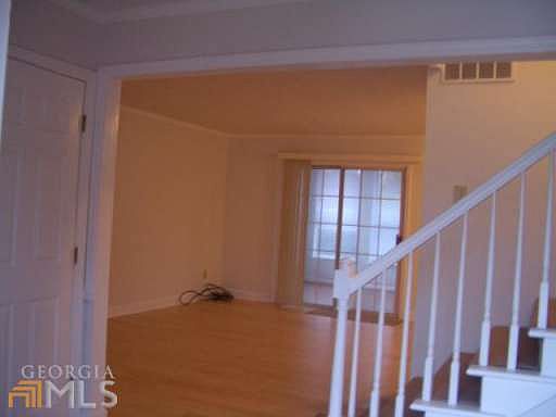 4th image of 230 Plantation Glen Ct