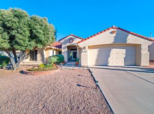 2466 N Camino Reloj, Green Valley, AZ 85614
