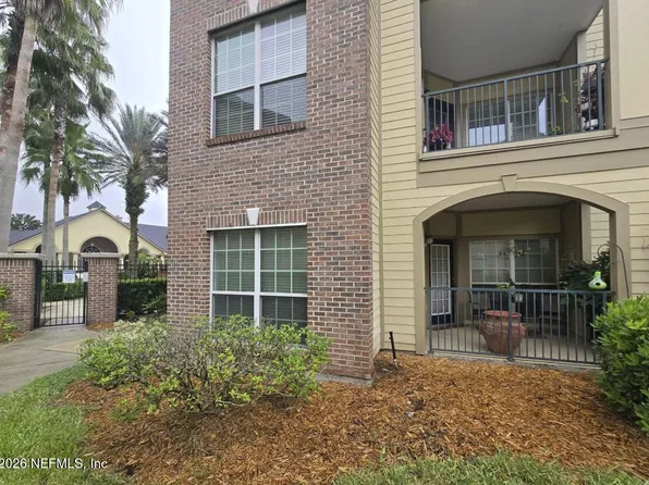 7800 POINT MEADOWS Drive #1017, Jacksonville, FL 32256