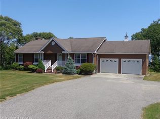 15 Deerfield Dr, Jonesport, ME 04649