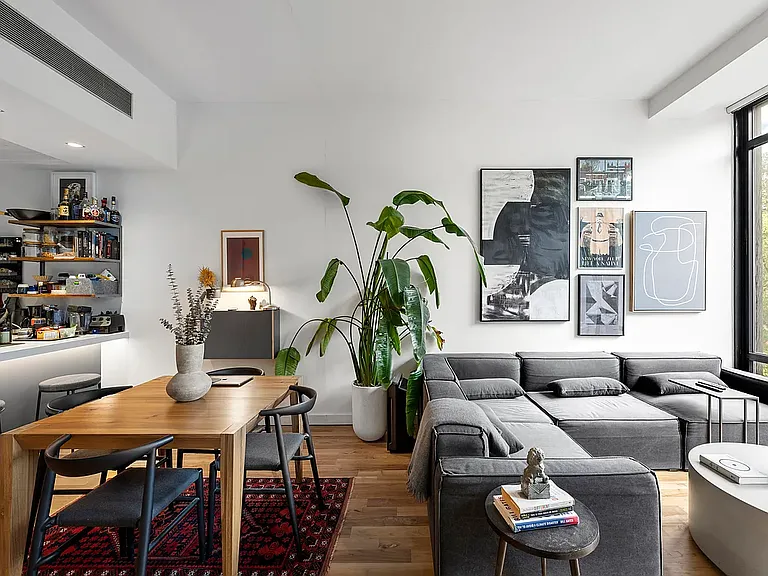 161 N 4th St #2B — Photo 3