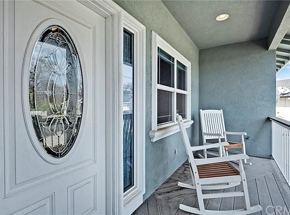 3rd image of 19121 Gooselake Ct