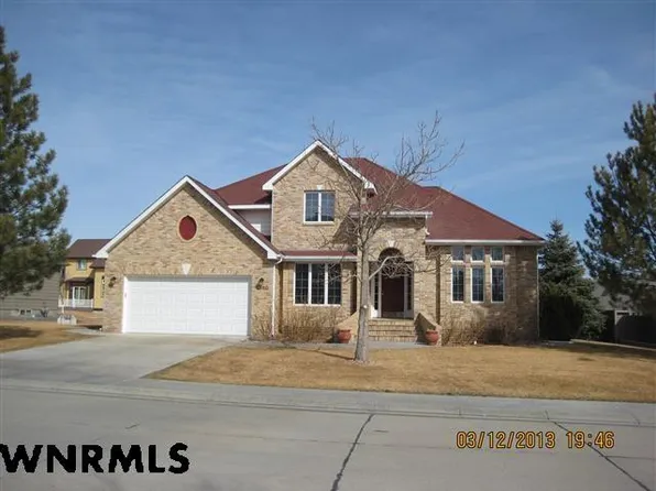 2260 Lariat Loop, Gering, NE 69341