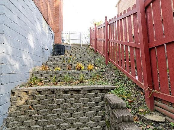 5th image of 3400 Shadewell Ave