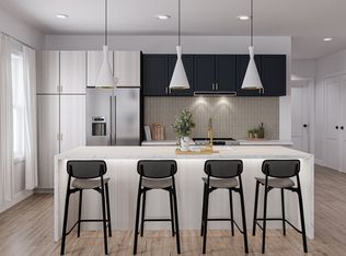 5245 Washington St UNIT 3, West Roxbury, MA 02132