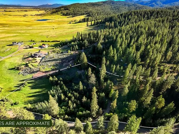 17 Hondo Ln Unit 14, McCall, ID 83638