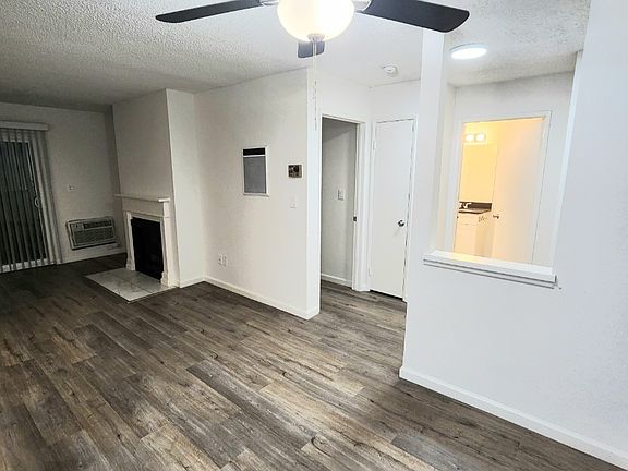 3rd image of 4276 S Centinela Ave #2406