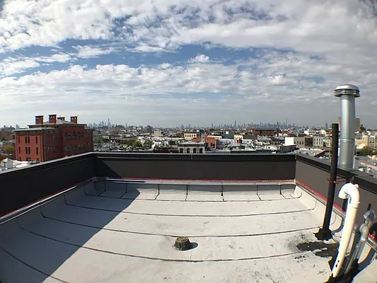 Rented by DeerGrow Developments | media 12