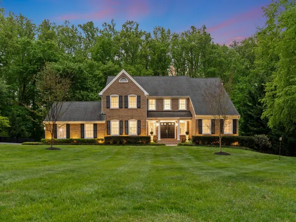 6609 Heidi Ct, Mc Lean, VA 22101