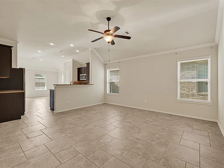 16622 Lake Prince Ln — Photo 5