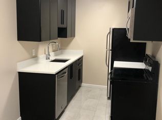 950 Ann St APT 104, Birmingham, MI