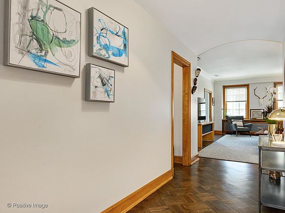 3rd image of 73 E Elm St APT 14B