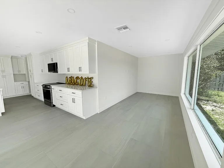 6950 Overlook Dr — Photo 7