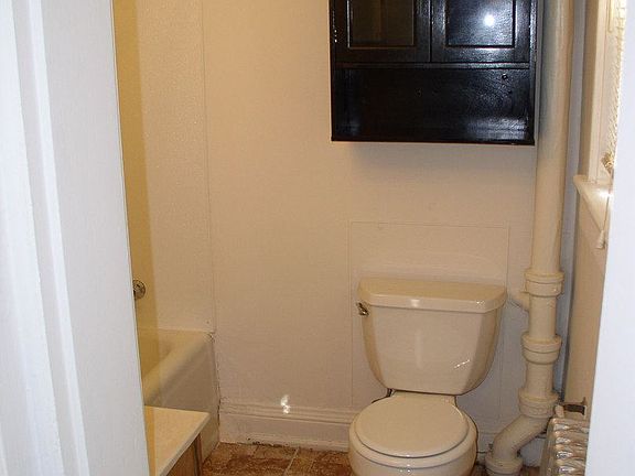 5th image of 1730 W Union St Fl 1ST