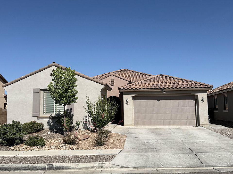 1st image of 6801 Piedra Aspero St NW