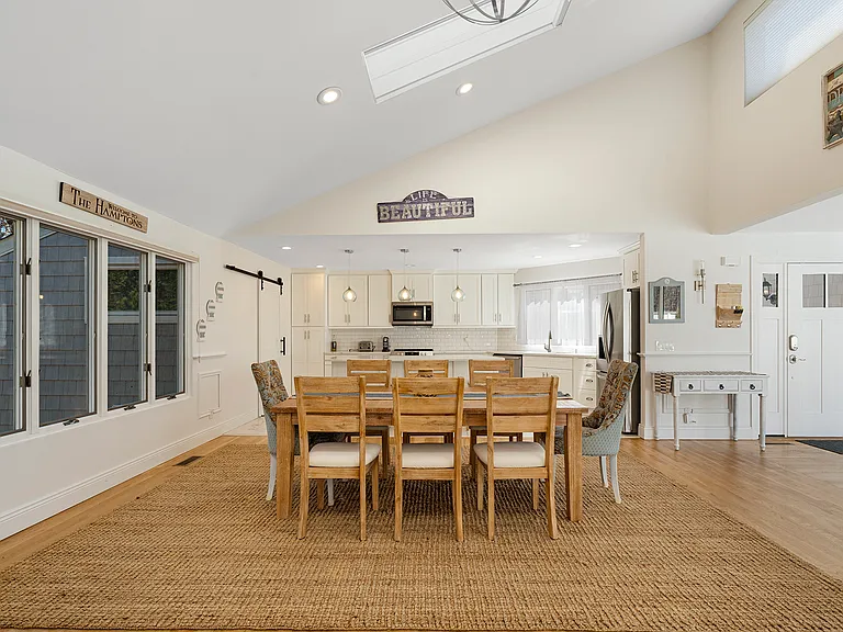 Deerfield E — Photo 8